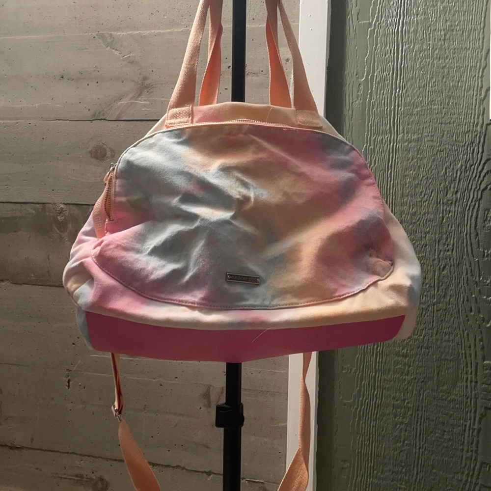 Tie die Steve Madden duffle.